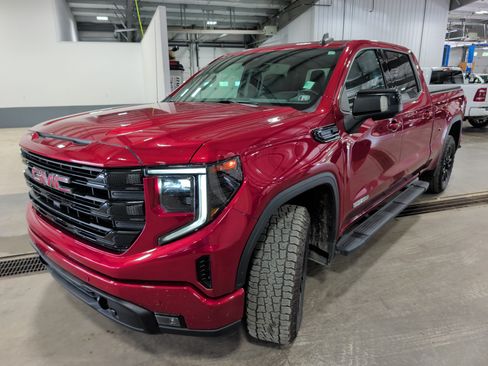 Used 2024 GMC Sierra 1500 Elevation w/ Elevation Premium Package AWD/4WD image 6