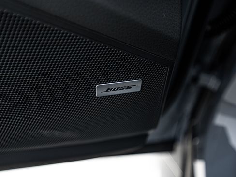 Certified 2025 Porsche Cayenne image 21