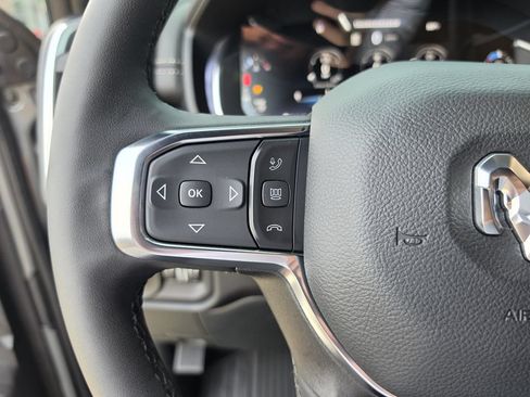 Used 2026 RAM 2500 Laramie AWD/4WD image 27