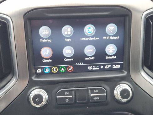 Used 2021 GMC Sierra 2500 Denali w/ Denali Ultimate Package image 17