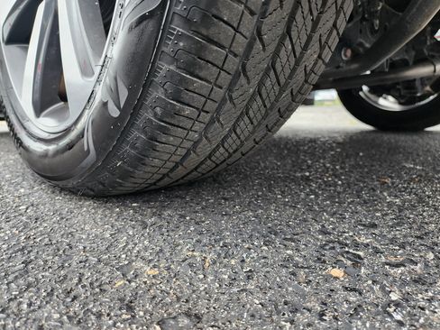 Used 2023 Honda Pilot Elite image 27