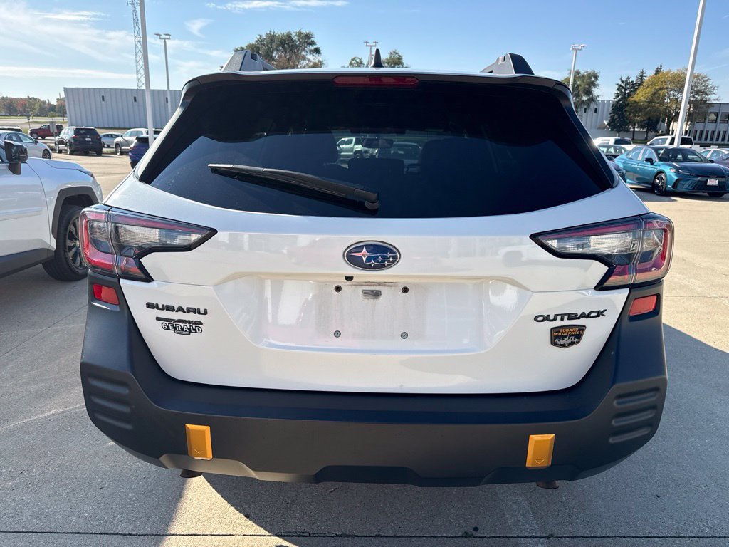 Used 2022 Subaru Outback Wilderness AWD/4WD image 5