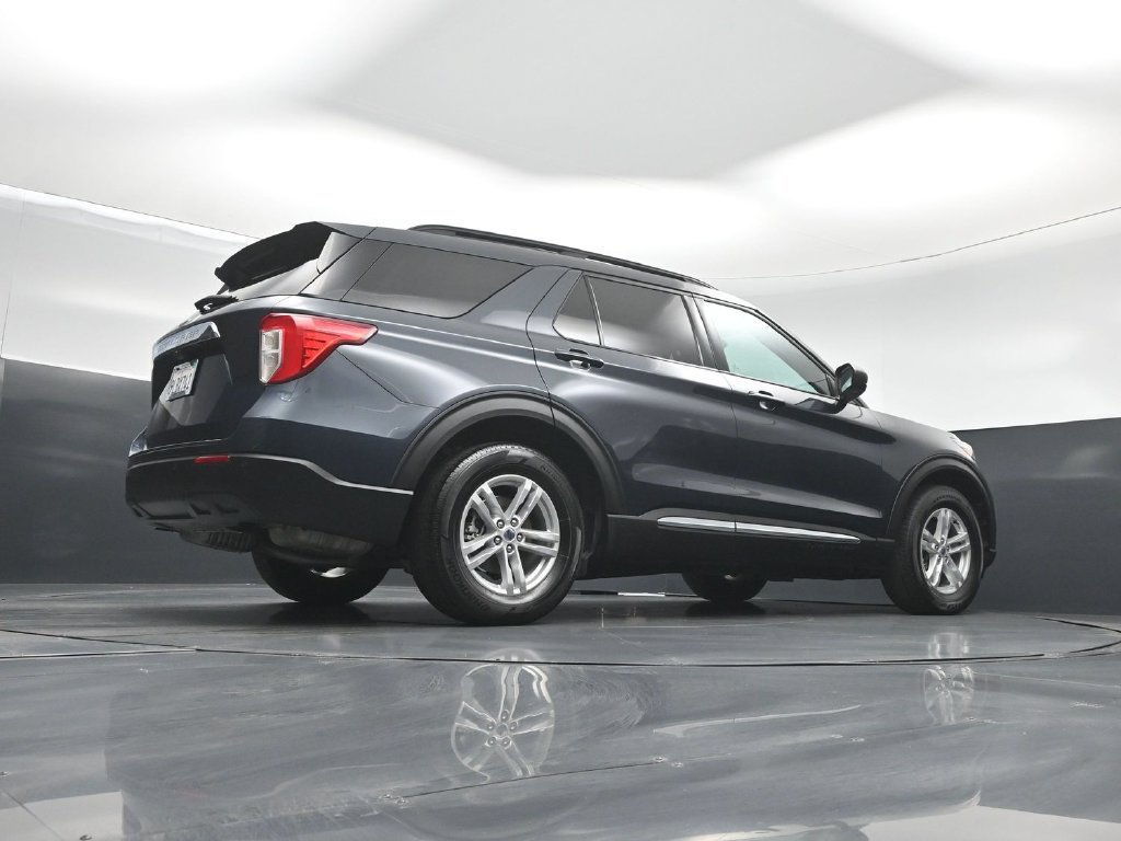 Used 2023 Ford Explorer XLT RWD image 47