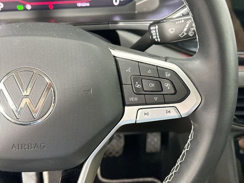 Used 2023 Volkswagen Taos SEL AWD/4WD image 24