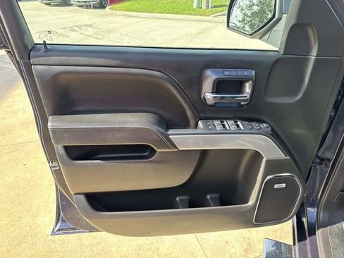 Used 2018 Chevrolet Silverado 1500 LTZ Z71 w/ Centennial Edition image 21