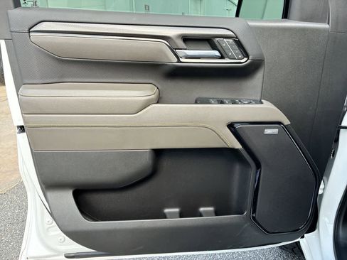 Used 2023 Chevrolet Silverado 1500 ZR2 w/ Technology Package image 21