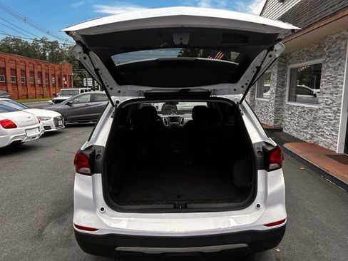 Used 2023 Chevrolet Equinox LT AWD/4WD image 19