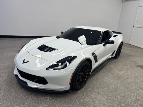 Used 2019 Chevrolet Corvette Z06 image 31