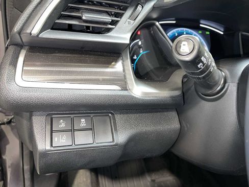 Used 2019 Honda Civic EX image 24
