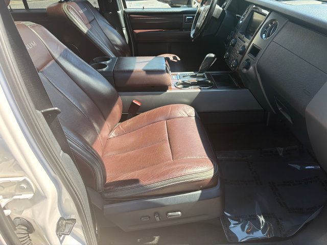 Used 2015 Ford Expedition Platinum RWD image 15