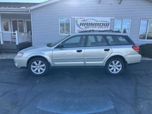 Used 2007 Subaru Outback 2.5i image 4