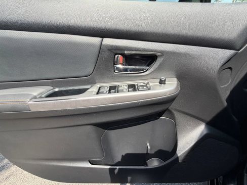 Used 2016 Subaru Crosstrek 2.0i Limited AWD/4WD image 29