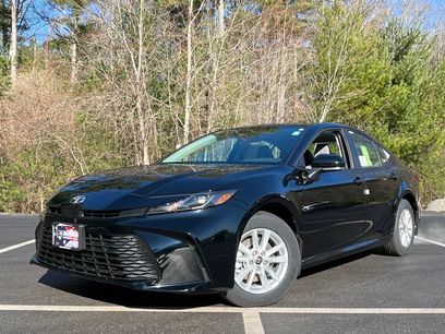 Used 2025 Toyota Camry LE w/ Convenience Package