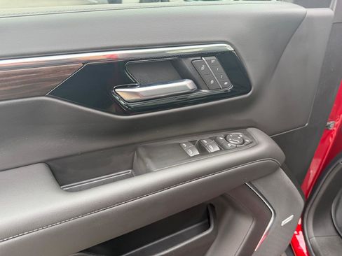 New 2026 Chevrolet Tahoe Z71 image 12