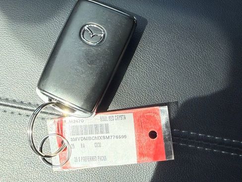 Used 2025 MAZDA CX-30 AWD 2.5 S w/ Preferred Package image 39