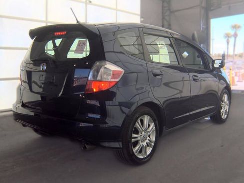 Used 2010 Honda Fit Sport image 4