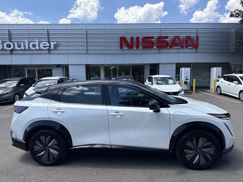Certified 2024 Nissan Ariya AWD image 10