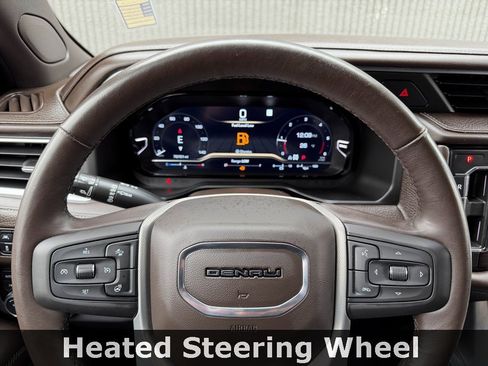 Used 2022 GMC Yukon Denali image 39