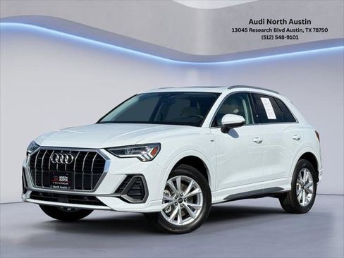 Certified 2025 Audi Q3 2.0T Premium Plus w/ Premium Plus Package AWD/4WD image 1