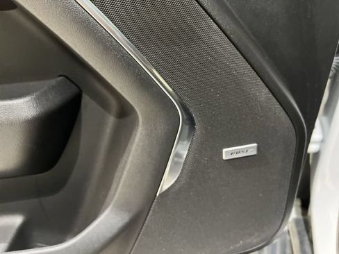 Used 2023 GMC Yukon XL AT4 AWD/4WD image 24