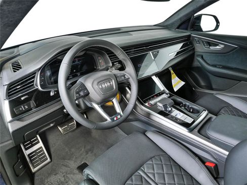 New 2026 Audi SQ8 Prestige AWD/4WD image 4