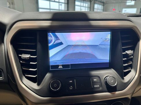 Used 2021 GMC Acadia Denali image 10