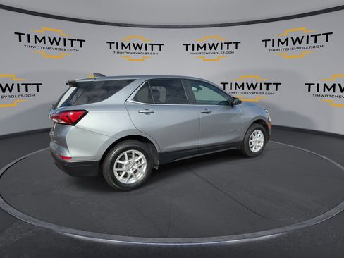Used 2024 Chevrolet Equinox LT image 28