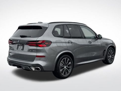 New 2026 BMW X5 xDrive50e w/ M Sport Package image 5