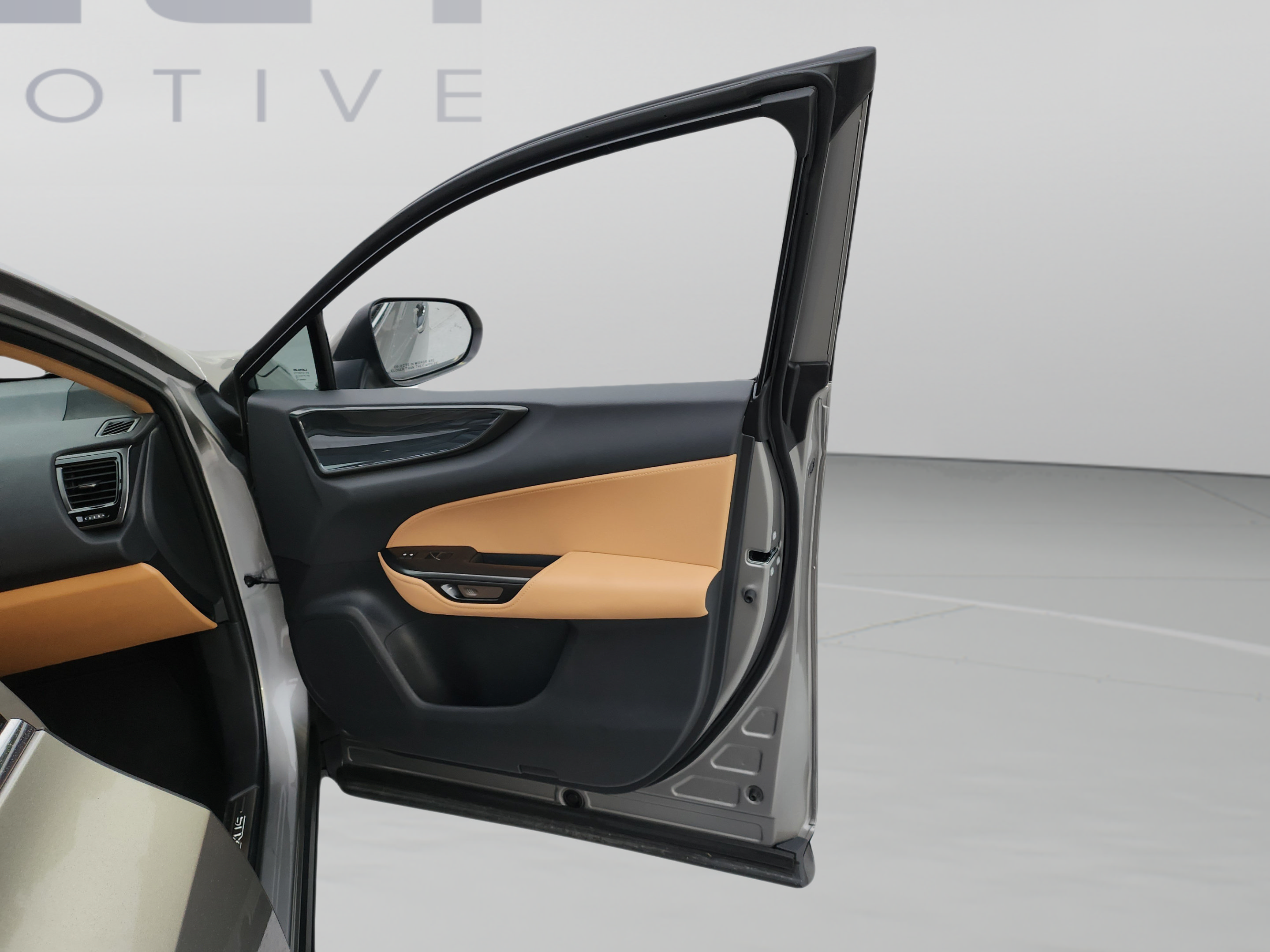 Certified 2025 Lexus NX 250 FWD w/ Accessory Package (2T) image 25