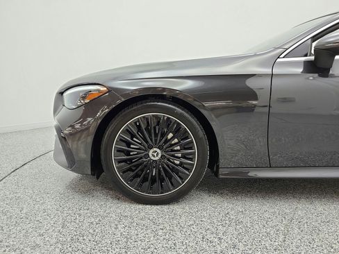 Certified 2024 Mercedes-Benz CLE 300 4MATIC Cabriolet image 20