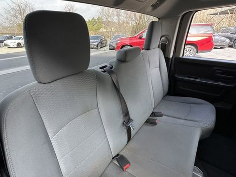 Used 2018 RAM 1500 Express image 33