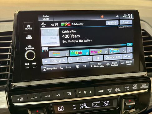 Used 2025 Honda Odyssey Elite image 23