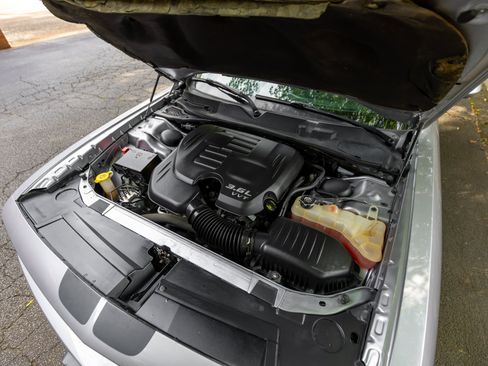 Used 2017 Dodge Challenger SXT Plus RWD image 57