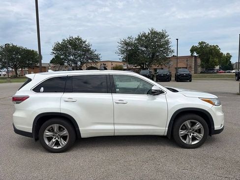 Used 2016 Toyota Highlander Limited Platinum AWD/4WD image 14