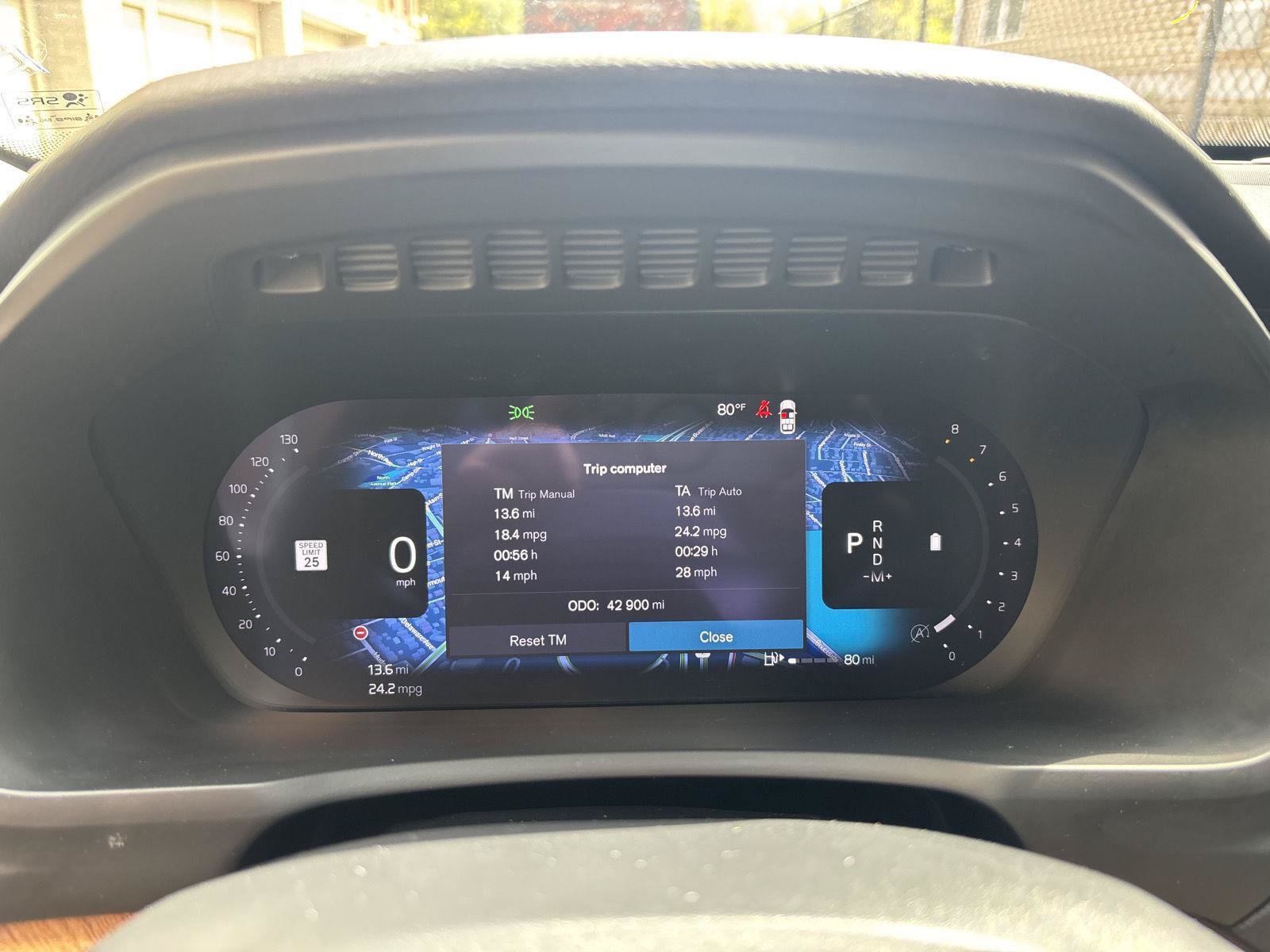 Used 2024 Volvo XC90 B5 Plus AWD/4WD image 17