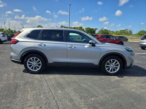 Certified 2025 Honda CR-V EX-L image 3