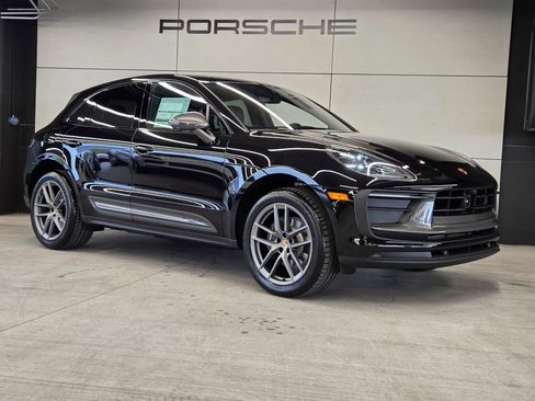 New 2026 Porsche Macan Turbo image 30