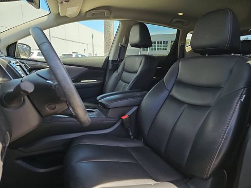 Certified 2024 Nissan Murano SV w/ SV Midnight Edition Package AWD/4WD image 13