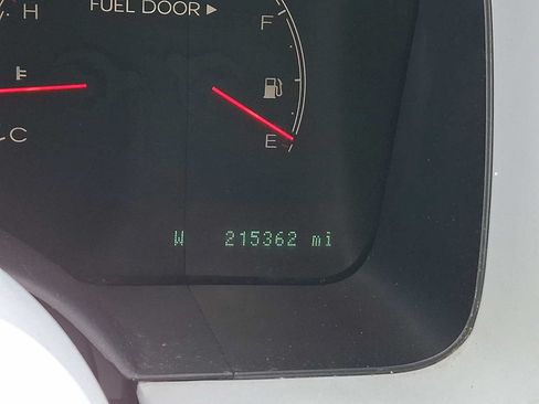 Used 2004 Lincoln Aviator 2WD image 21