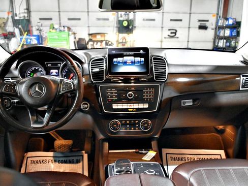 Used 2016 Mercedes-Benz GLE 350 4MATIC image 37