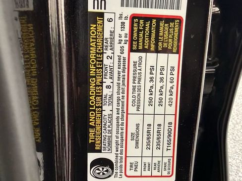 Used 2021 Toyota Highlander XLE image 29