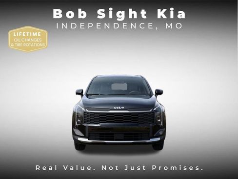 New 2026 Kia Sportage LX image 2