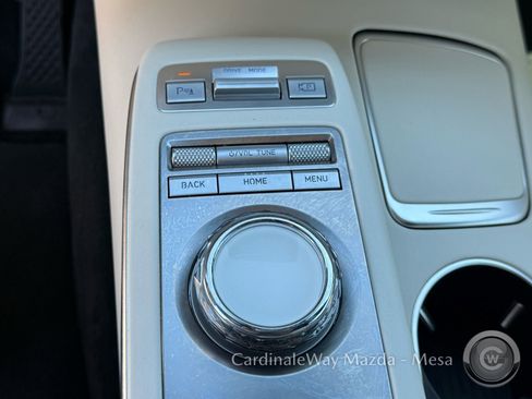 Used 2025 Genesis Electrified GV70 Advanced w/ Prestige Package image 24