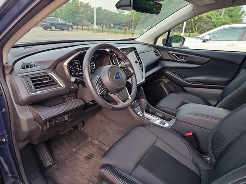 Used 2025 Subaru Ascent Premium w/ Popular Package #2 AWD/4WD image 7