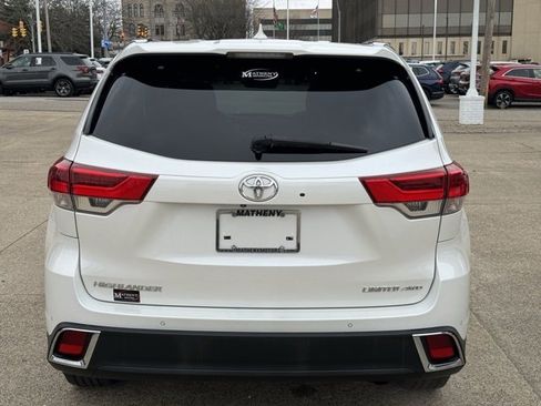 Used 2019 Toyota Highlander Limited image 4
