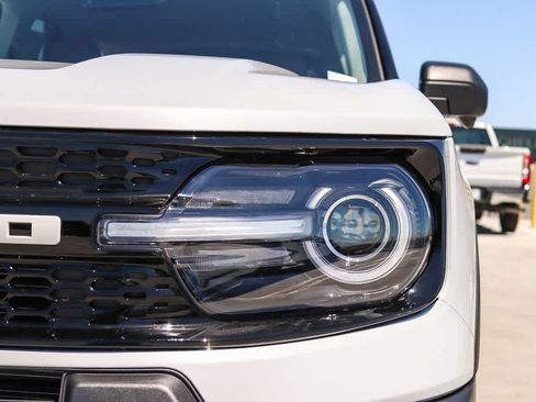 New 2026 Ford Bronco Sport Outer Banks w/ Outer Banks Tech Package+ AWD/4WD image 7