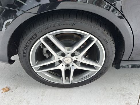 Used 2016 Mercedes-Benz E 400 E 400 image 35