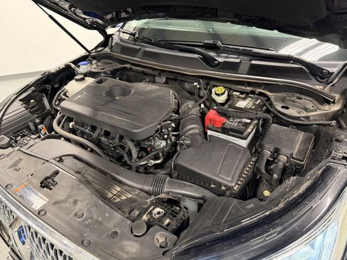 Used 2020 Lincoln Corsair Reserve w/ Equipment Group 201A image 34