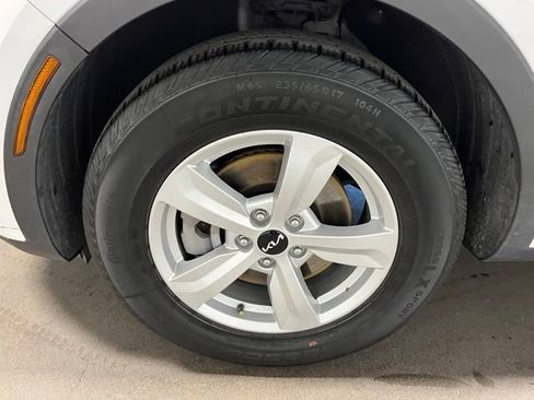 Used 2022 Kia Sorento LX FWD image 28
