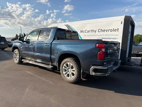 Used 2022 Chevrolet Silverado 1500 LTZ w/ LTZ Premium Package AWD/4WD image 3
